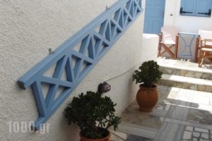 Studio Irini_best deals_Hotel_Cyclades Islands_Sandorini_Perissa