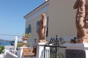 Dionysos Hotel_best prices_in_Hotel_Piraeus Islands - Trizonia_Trizonia_Trizonia Rest Areas