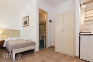 Rocco'S Studios_best deals_Hotel_Cyclades Islands_Antiparos_Antiparos Chora