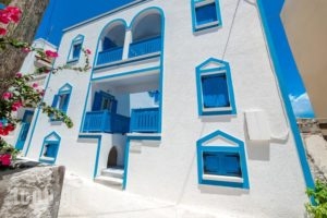 Villa Fanouris_travel_packages_in_Cyclades Islands_Sandorini_kamari