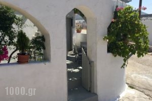 Odysseas Rooms & Studios_best deals_Room_Cyclades Islands_Paros_Paros Chora