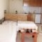 Prapas Apartments_best deals_Apartment_Piraeus Islands - Trizonia_Kithira_Kithira Chora