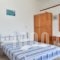 Nikolas Naousa Guesthouse_best deals_Hotel_Cyclades Islands_Paros_Naousa