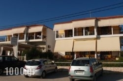 Sonias House in Finikas, Syros, Cyclades Islands