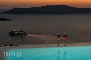 Day Dream Luxury Suites_travel_packages_in_Cyclades Islands_Sandorini_Sandorini Chora