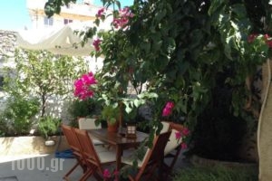 Twin House_best deals_Hotel_Piraeus Islands - Trizonia_Spetses_Spetses Chora