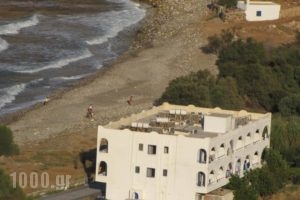 Kouros_best deals_Hotel_Cyclades Islands_Naxos_Naxos chora