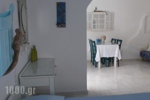 Dimitra Studios & Apartments_travel_packages_in_Crete_Chania_Akrotiri