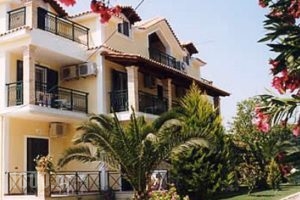 Tzanetos Studios_best deals_Room_Ionian Islands_Zakinthos_Laganas