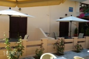 Alexandros Studios & Apartments_travel_packages_in_Crete_Chania_Galatas