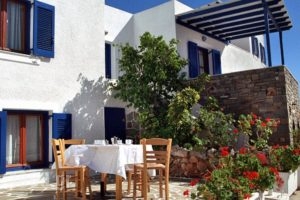 Holidays In Paros_travel_packages_in_Cyclades Islands_Paros_Paros Chora