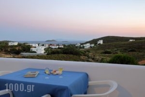 Spanos Apartments_travel_packages_in_Cyclades Islands_Andros_Gavrio