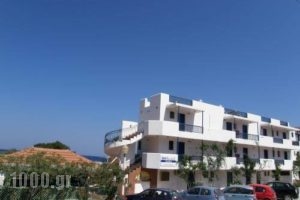 Baywatch Apartments_best prices_in_Apartment_Dodekanessos Islands_Karpathos_Karpathosora