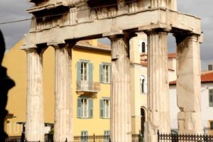 Yellow House_travel_packages_in_Piraeus islands - Trizonia_Salamina_Salamina Rest Areas