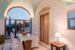 Villa Leon B&B_best deals_Villa_Cyclades Islands_Sandorini_Fira