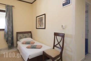 Methoni Beach Hotel_best deals_Hotel_Peloponesse_Messinia_Methoni