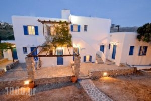 Capricorns Studios_travel_packages_in_Cyclades Islands_Paros_Paros Chora
