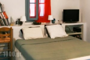 Holiday Home Sikinos_lowest prices_in_Hotel_Cyclades Islands_Sikinos_Sikinos Chora