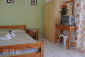 Studios Manos_travel_packages_in_Crete_Heraklion_Ammoudara