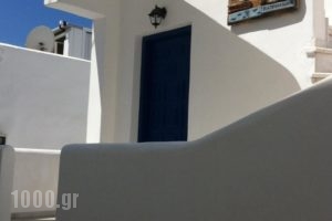 Little Mermaid Studios_travel_packages_in_Cyclades Islands_Paros_Naousa