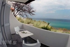 White Suites Resort_best deals_Hotel_Macedonia_Halkidiki_Arnea
