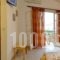 Villa Yiotevi_best deals_Villa_Piraeus Islands - Trizonia_Poros_Poros Chora