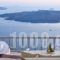 Lava Suites & Lounge_best deals_Hotel_Cyclades Islands_Sandorini_Fira