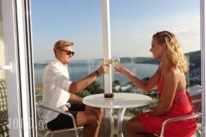 Hotel Rene_best prices_in_Hotel_Sporades Islands_Skiathos_Skiathos Chora