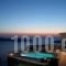 Thea_holidays_in_Apartment_Cyclades Islands_Sandorini_Imerovigli