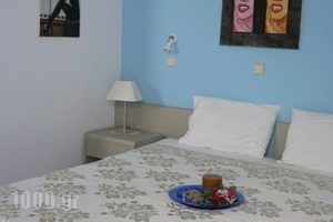 Three Harites_lowest prices_in_Apartment_Cyclades Islands_Sandorini_Perissa