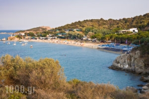 Zefyros_accommodation_in_Room_Macedonia_Halkidiki_Ierissos