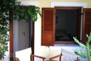Chez Sophie_accommodation_in_Hotel_Cyclades Islands_Sandorini_Perissa