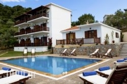 Takis Studios in Troulos, Skiathos, Sporades Islands