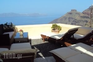 Yiannis Roussos Villa_travel_packages_in_Cyclades Islands_Sandorini_Fira