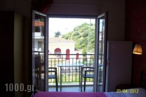 Karolos Studios_accommodation_in_Apartment_Central Greece_Evia_Edipsos