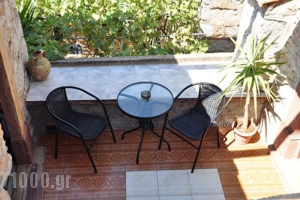 To Petrino_accommodation_in_Hotel_Aegean Islands_Chios_Chios Rest Areas