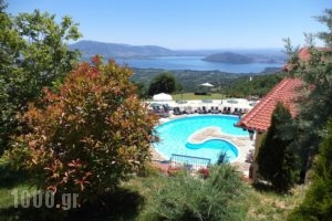 Loggas_accommodation_in_Hotel_Macedonia_kastoria_Sidirochori