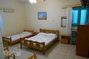 Mouragio Apartments_accommodation_in_Apartment_Peloponesse_Arcadia_Paralia (beach) of Tyros